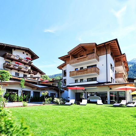 Hotel Theresia Ramsau im Zillertal Bagian luar foto