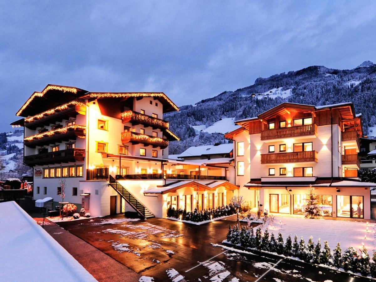 Hotel Theresia Ramsau im Zillertal Bagian luar foto