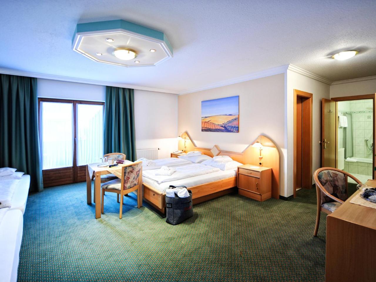Hotel Theresia Ramsau im Zillertal Bagian luar foto