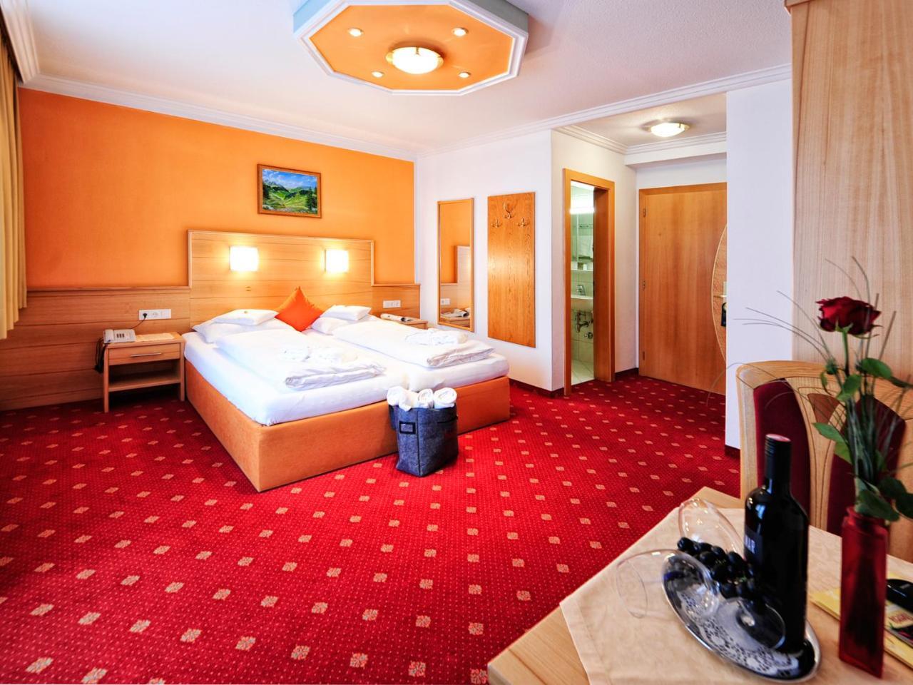 Hotel Theresia Ramsau im Zillertal Bagian luar foto